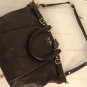 Coach Chocolate Leather Shoulder Bag.